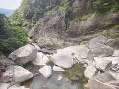 -鄣山大峡谷