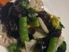 -金狮麟·新豫菜(金码大厦店)