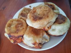 -宝瑞门钉肉饼店