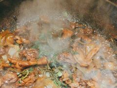 铁锅炖鸡-咱屯子铁锅炖直营店(保利店)