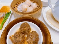 -万龙洲海鲜(大兴绿地缤纷城店)