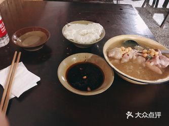 我反正是不咋子吃的来哦 豆花吃起有点苦味