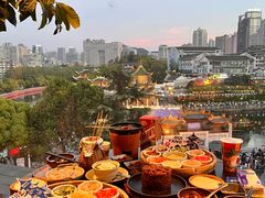 -包整·丝娃娃(甲秀楼景观店)
