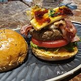 屯里的芝士炸弹～let's hamburger