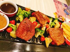 -必胜客(绿地新都会店)