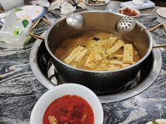 -乳仔牛牦牛汤锅 烤羊排(松潘古城店)