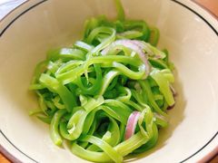 果醋青笋-玉滋補