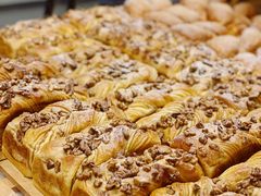 -Dough&Joe团憩(瑞虹天地月亮湾店)