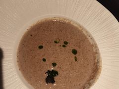 黑松露奶油蘑菇汤-庐灶江南·江南菜·四合院Bistro(东直门雍和宫·原华侨宾馆店)