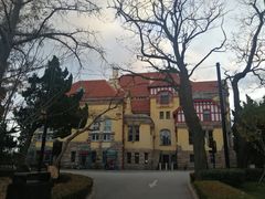 -青岛德国总督楼旧址博物馆