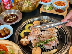 -黑豚黨韩国烤肉料理(悦然时光店)