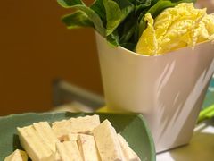 -润园四季椰子鸡火锅(卓越INTOWN店)