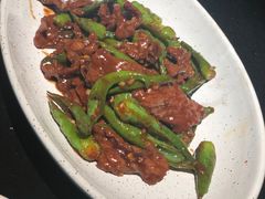 杭椒炒牛柳-老头儿油爆虾·知味杭州(爱琴海购物中心)