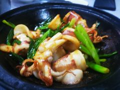 焗鱿鱼-霞海鸭仔饭店(海滨大道北店)