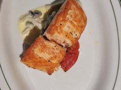 -食间牛排(湖西路店)