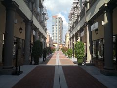 -佛罗伦萨小镇广佛名品奥特莱斯(疏港路店)