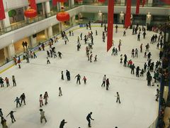 -炫采冰场(红博中央公园商场店)