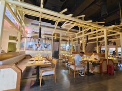 -关东小磨东北菜(上海长风大悦城店)