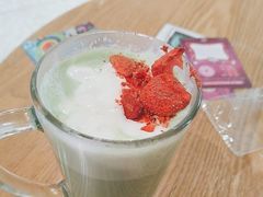 -星巴克臻选(上海合生汇1F店)