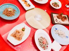 -鸿一饭店(隐秀路店)