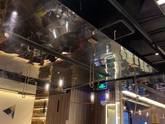 -捞王锅物料理(上海世茂广场店)