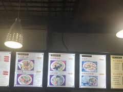 -陇上全荟兰州传统牛肉面(延吉路店)