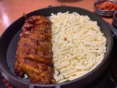 -肥肥虾庄·金牌油焖大虾(杨园滨江时代walk店)