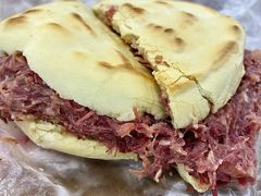 优质肉夹馍-杨天玉腊牛羊肉店