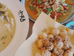 -严记小天府酸菜鱼(西四路店)