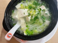 -闫家驴肉老店(华电一校店)