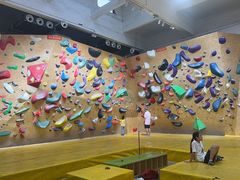 -问山MountQuest攀岩馆