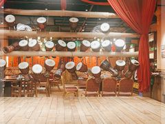 -老滇山寨•云南特色菜•地方菜•民族风情歌舞表演(金碧店)