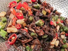 -鸽子侯·家宴·平价海鲜(绿地店)