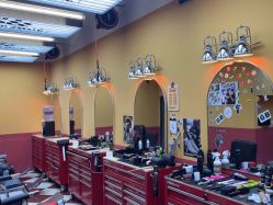 -Devilhands Barbershop男士理容店