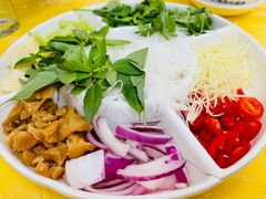 -官塘陈记鱼生·潮汕砂锅粥·牛肉火锅(潮枫路总店)