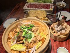 -沙胆彪炭炉牛杂煲(上海日月光广场店)