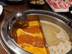 -海底捞火锅鲜切牛肉主题店(长寿路店)