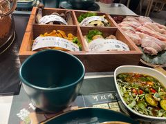 -椰子湾·海南火锅·糟粕醋·椰子鸡(正大广场店)