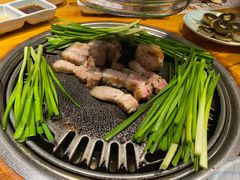 -唯成•韩国炭火烤肉 유성고기