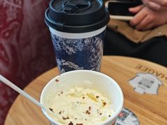 -霸王茶姬(云杉奥莱店)