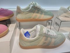 -百荣世贸商城