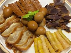 -香山湖家家宴(中山陵店)