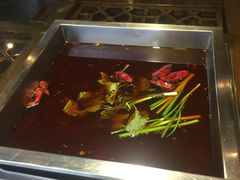-张大胡子鱼头火锅酒楼(长益路店)