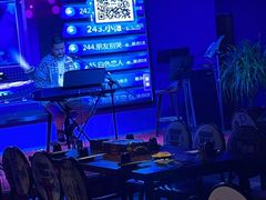 -风暴音乐烧烤串吧