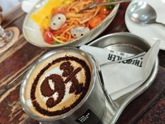 -锅炉咖啡·西餐·音乐酒厂