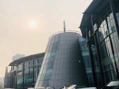 -奔驰北京极光星徽(四元桥店)