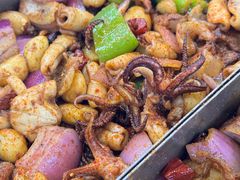 -老东镇啤酒屋海鲜加工·蒸汽海鲜·海鲜烧烤(台东店)