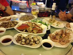 -沈家门海鲜夜排档(东港店)