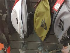 -NIKE北京马连道换季优惠店