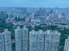 -上海龙之梦万丽酒店